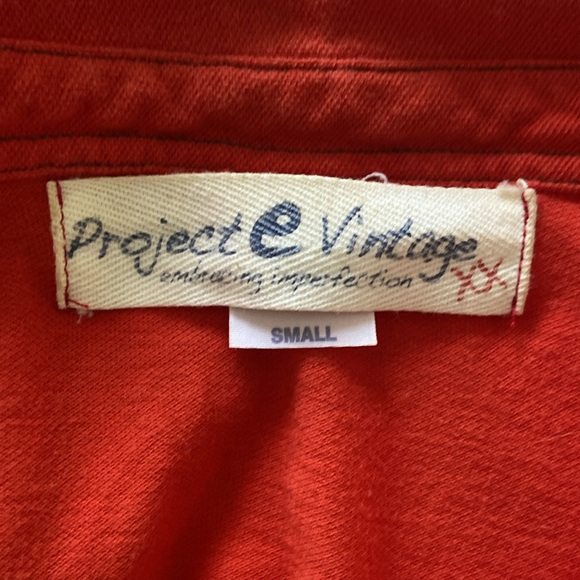Project E Vintage Polo with Oversized Buttons and Embroidered Details Si… - Picture 8 of 9